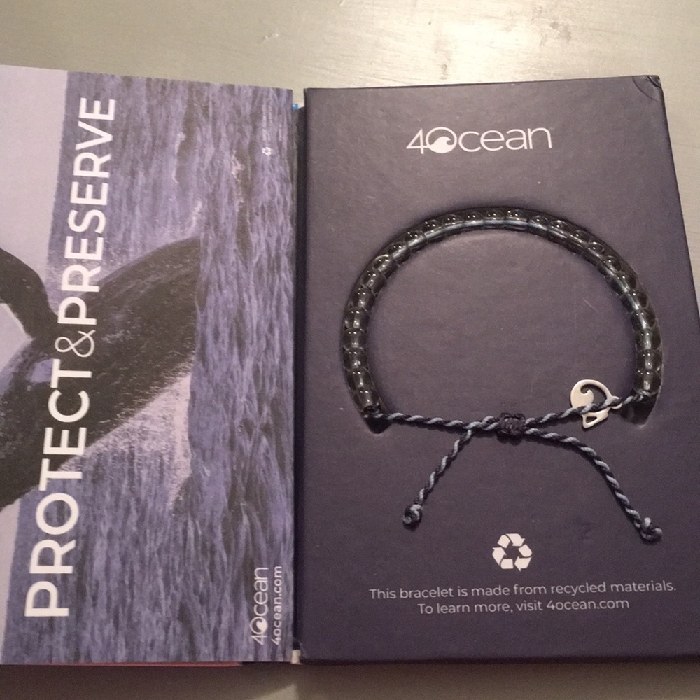4OCEAN Whale Bracelet